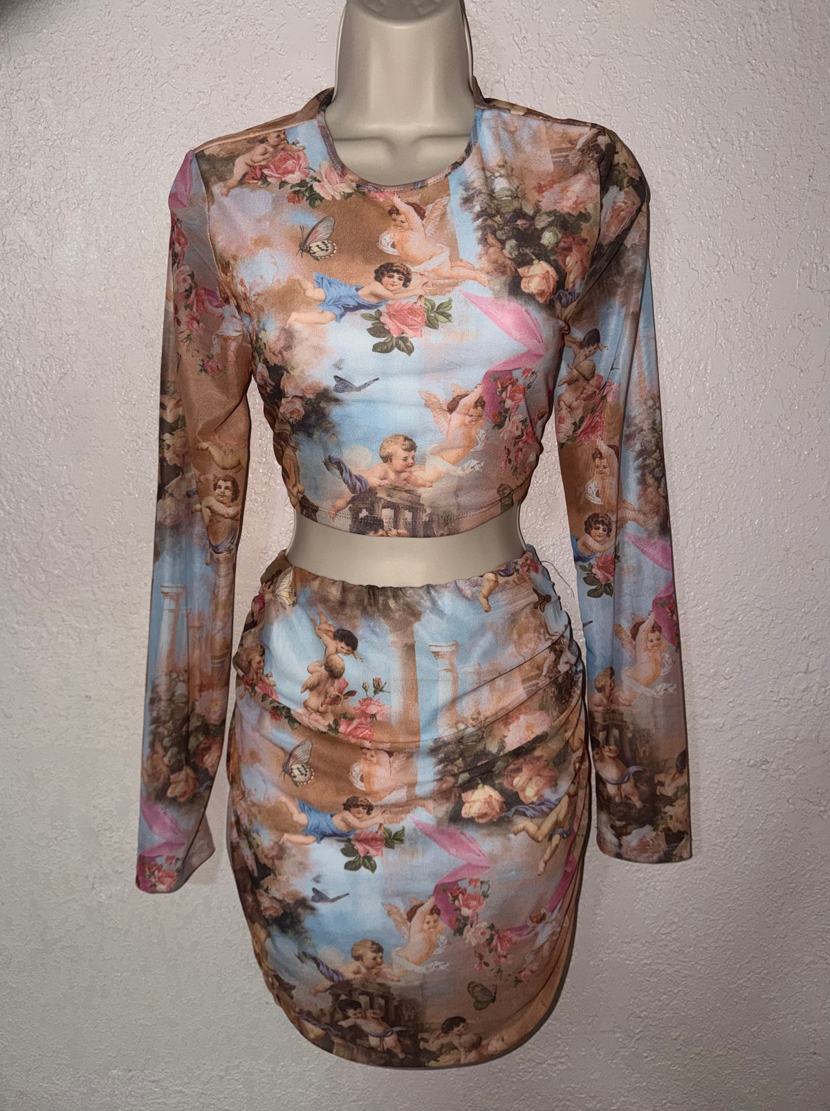 Divine Intervention 😇 Two Piece Set EUC
