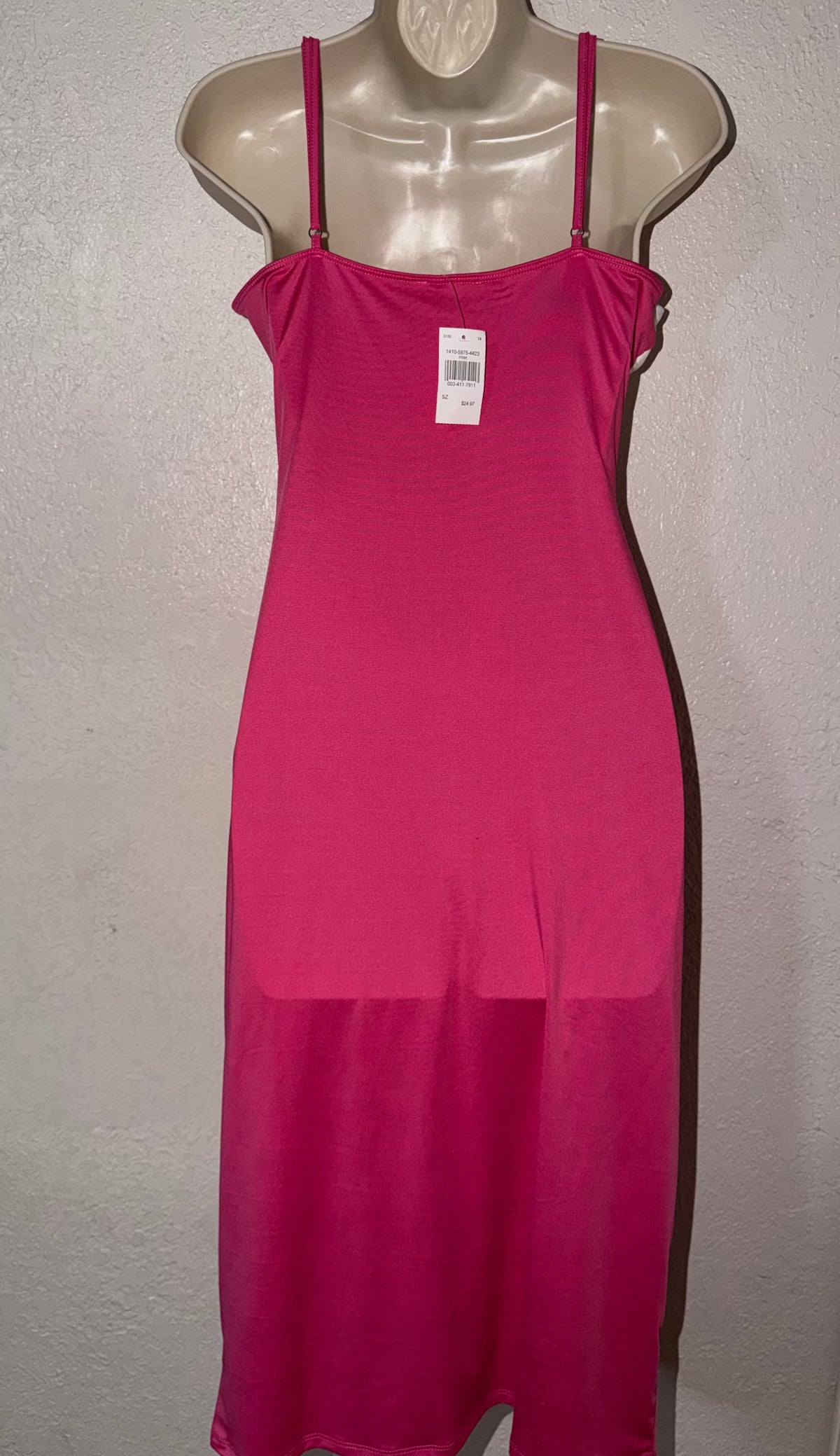 🌺 THE HEART OF TE FUCHSIA MIDI DRESS 🌺 NWT