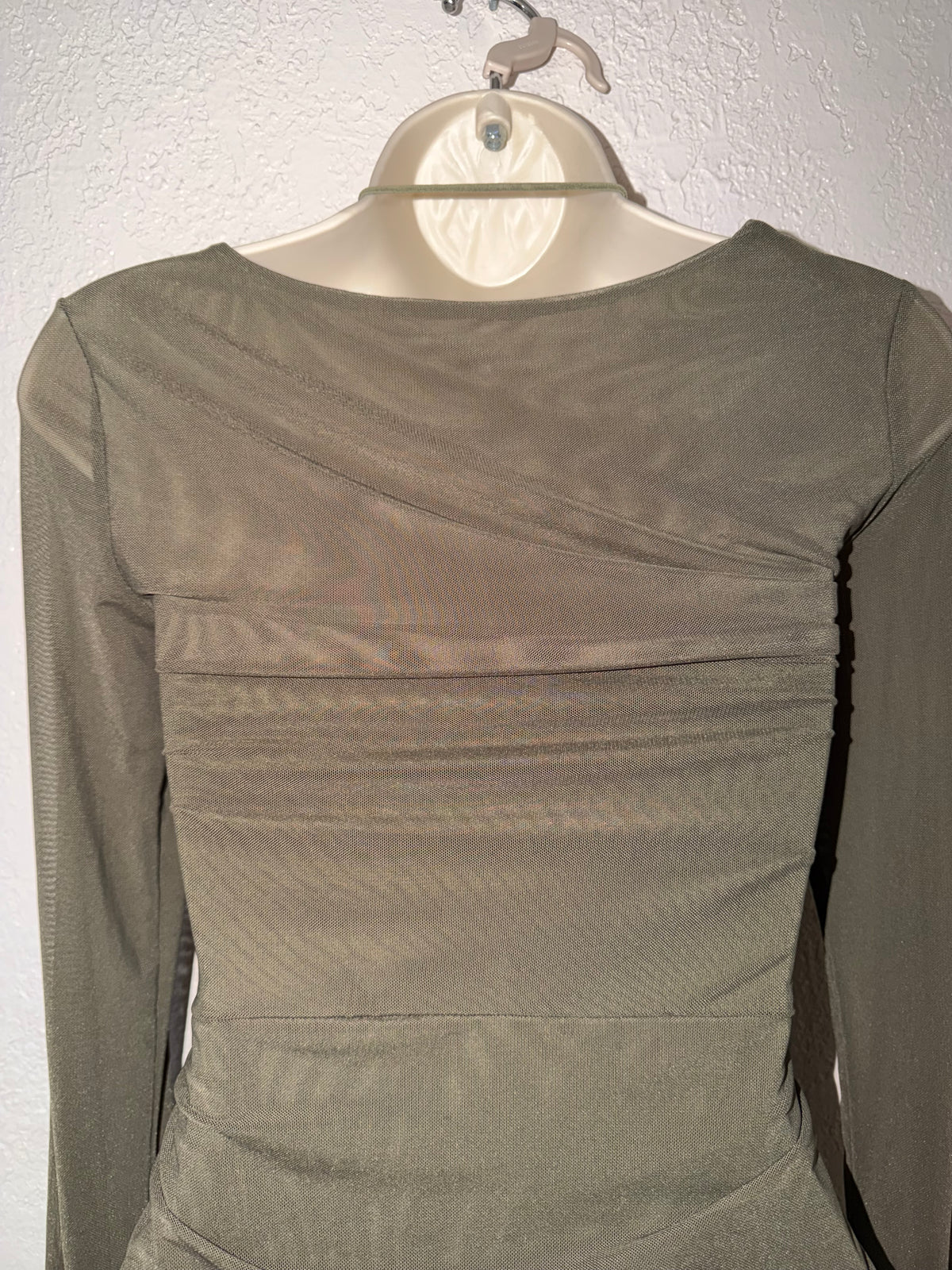 Dirty Martini Ruched Mini Dress 🫒 EUC