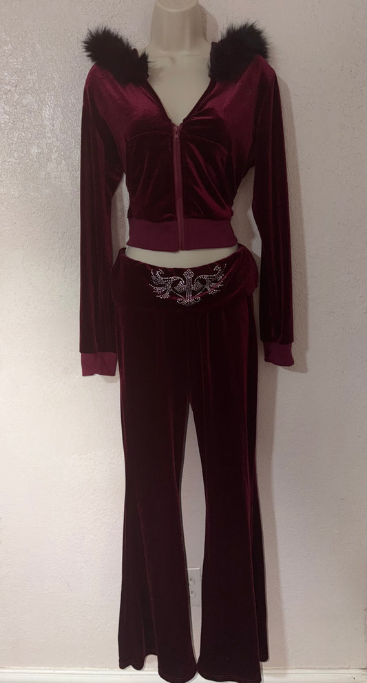 🍷 Velvet Vice 2 Piece Set EUC