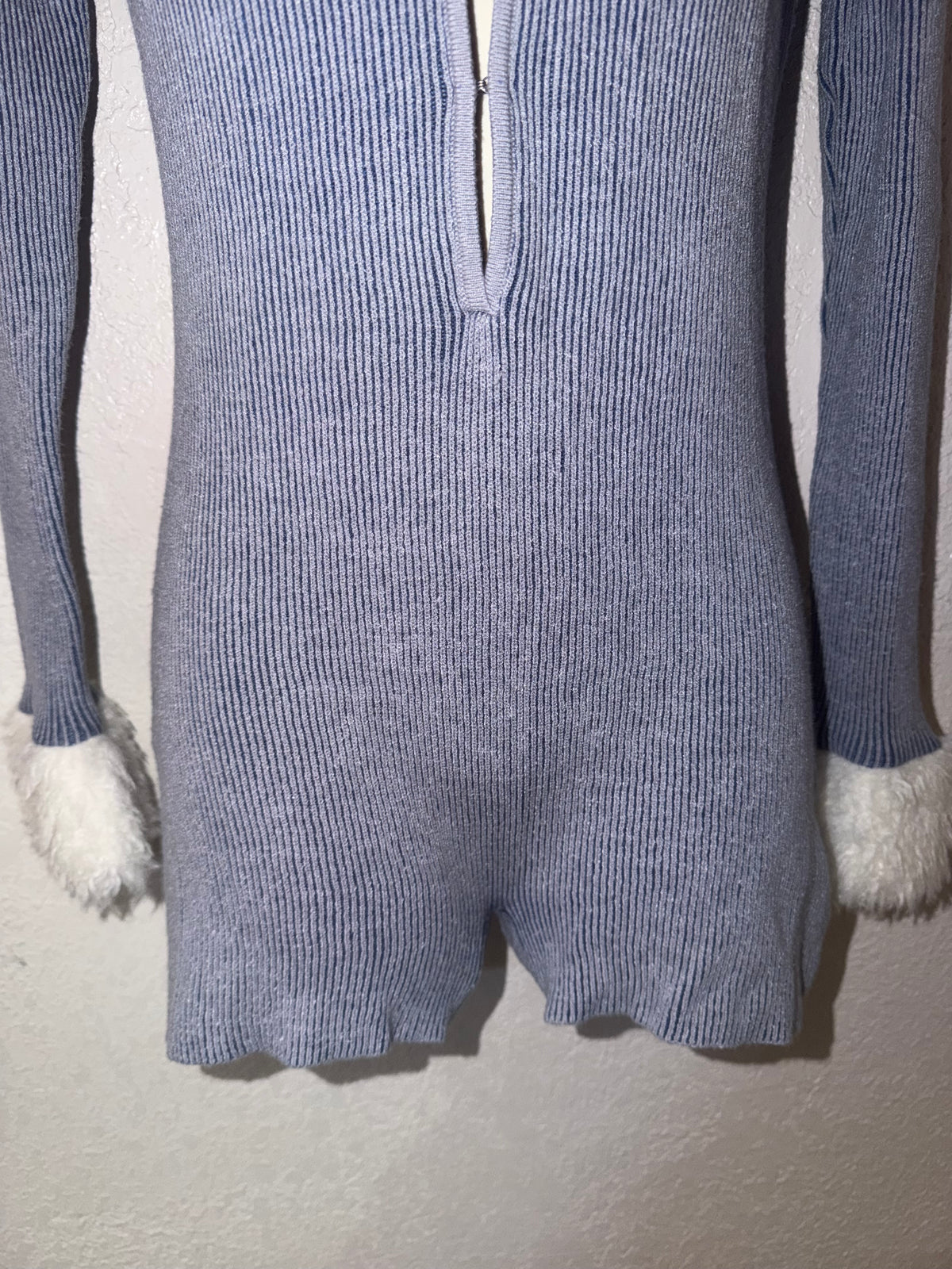 Frozen Assets ❄️ Romper NWT