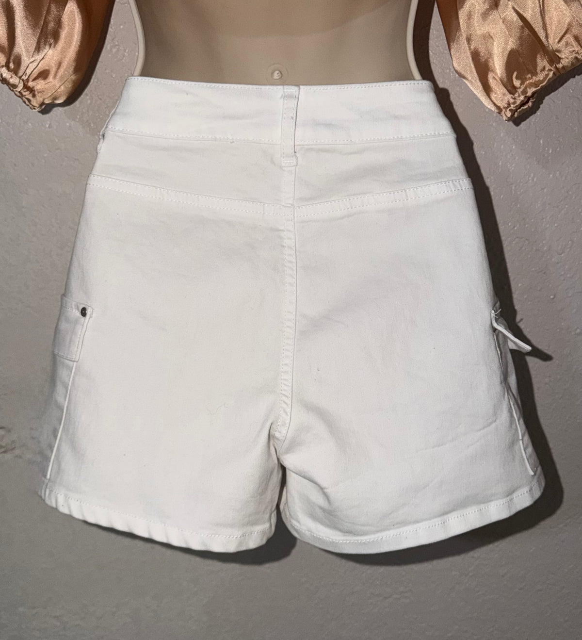 White Collar Crime 🤍 Cargo Shorts NWOT