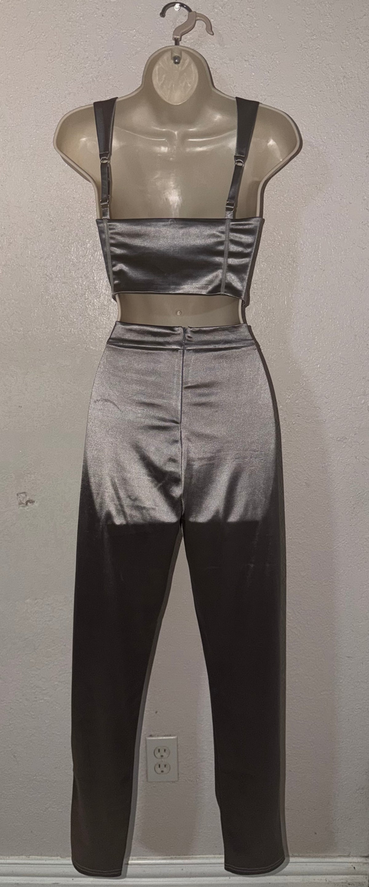 Liquid Platinum 🩶 Two Piece Set NWT