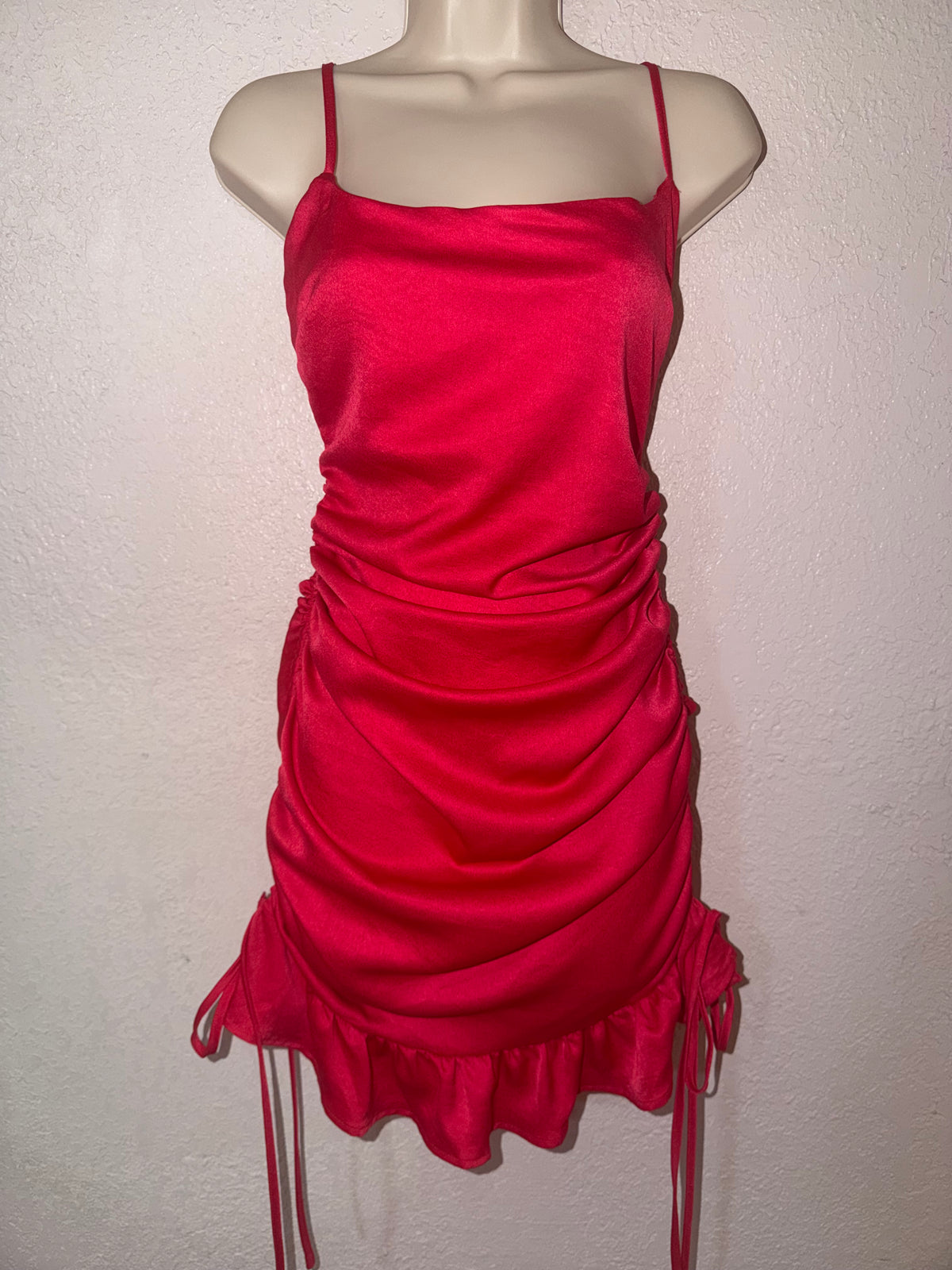 Eye On Me 🌺 Mini Dress NWT