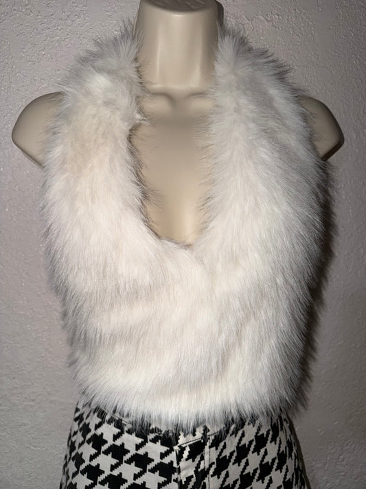 Late To The Party 🐇 Halter EUC