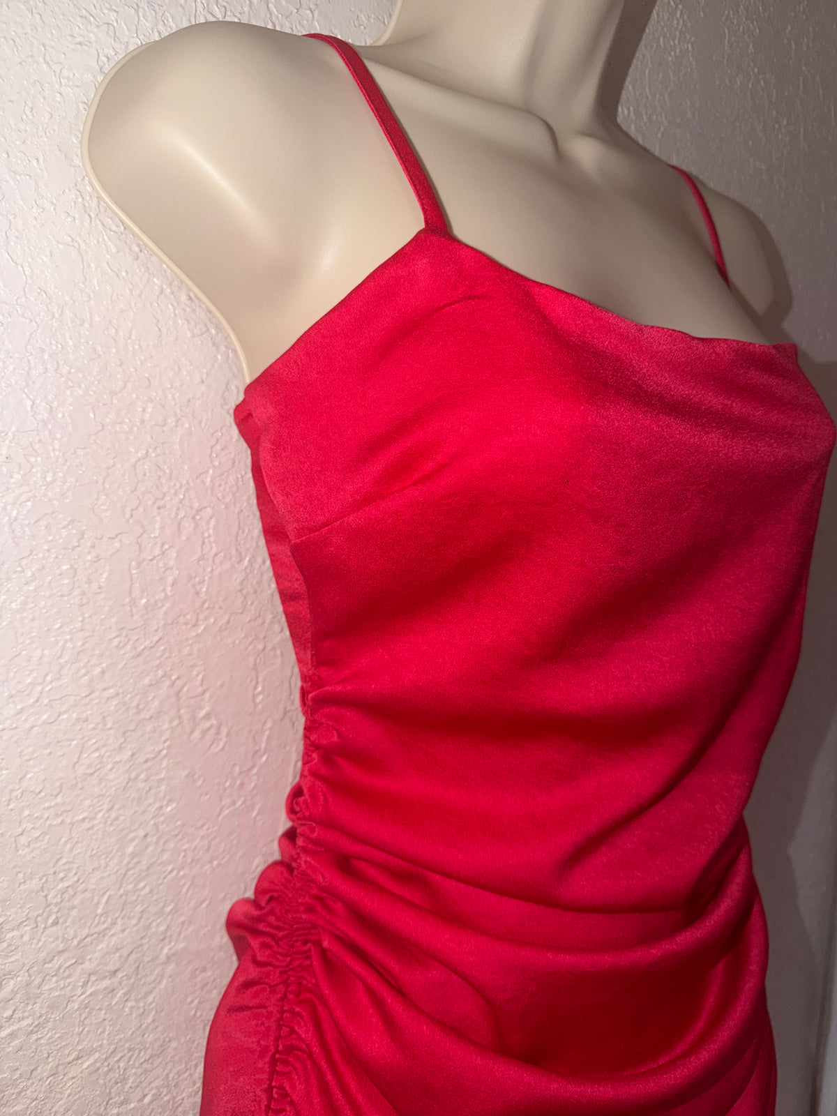 Eye On Me 🌺 Mini Dress NWT