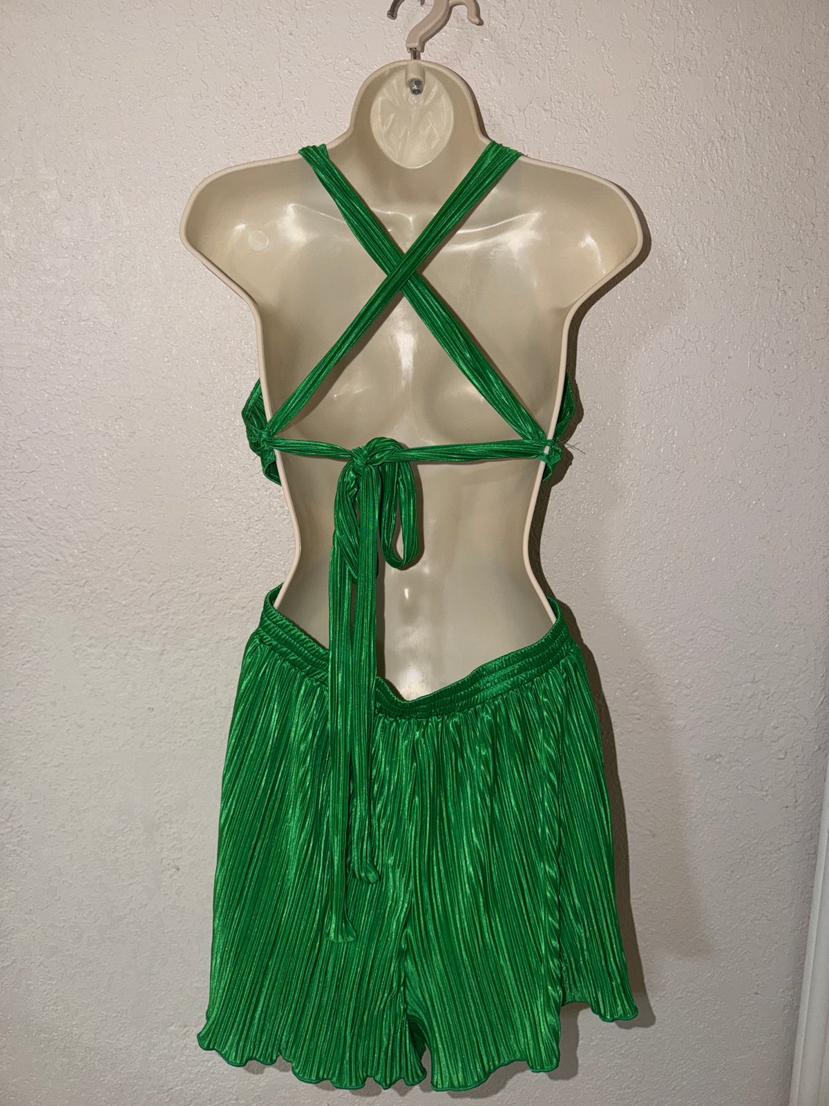 Emerald Isle 💚 Romper NWT