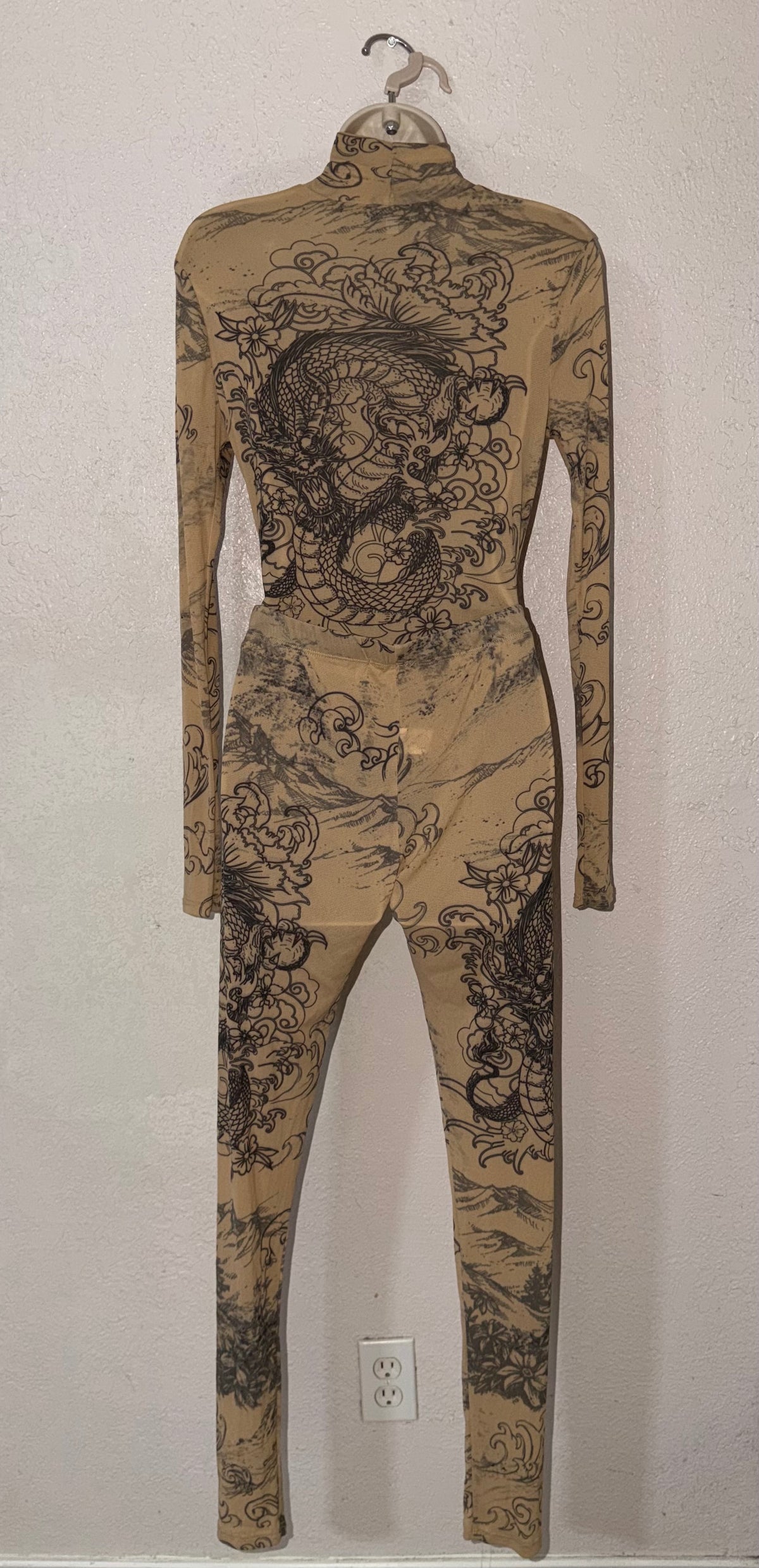 Dragon Ink Two Piece Set 🐉 EUC