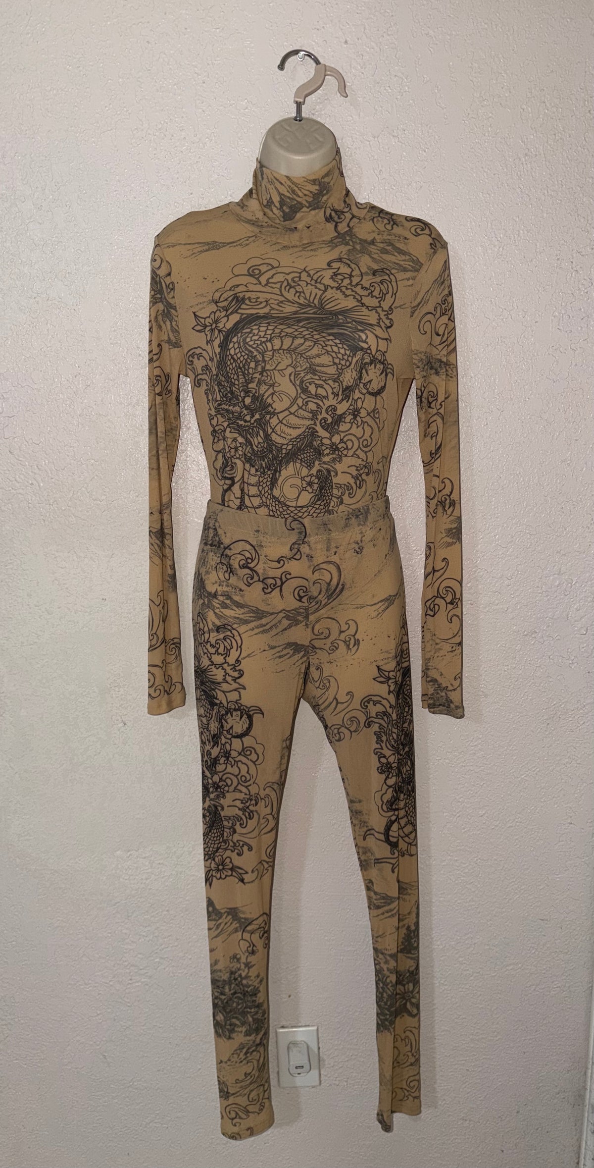 Dragon Ink Two Piece Set 🐉 EUC